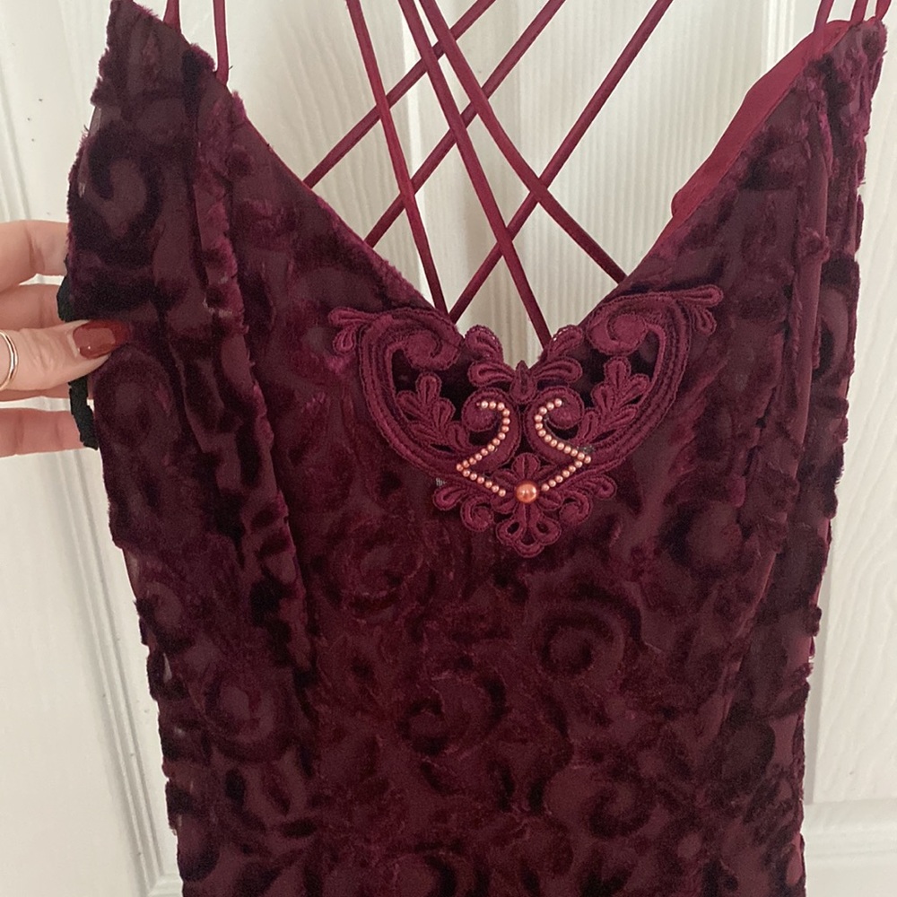Retro 90s formal wear